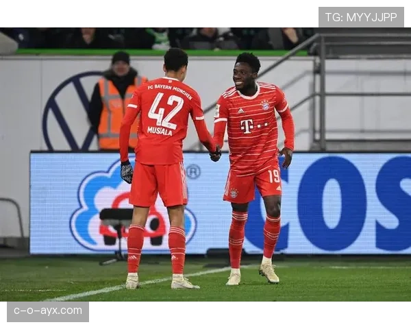 拜仁慕尼黑防线渐趋稳固，战绩强势回升引关注