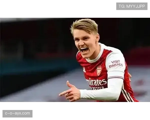 厄德高与贝林厄姆:新生代中场核心数据与战术角色对比 厄德高与贝林厄姆:新生代中场核心数据与战术角色对比